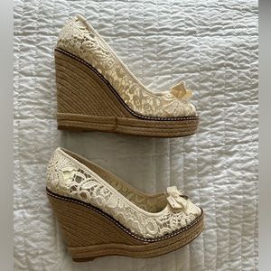 Tory Burch lace wedge size 7.5